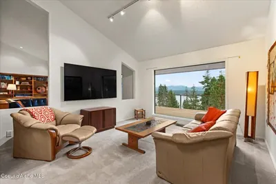 Property 26-9840 - Photo 7