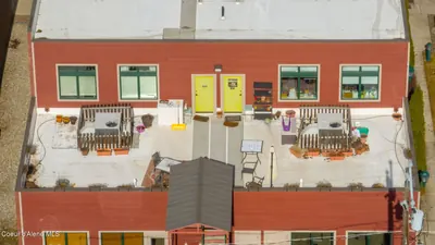 Property 26-2303 - Photo 41