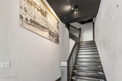 Property 26-10378 - Photo 23