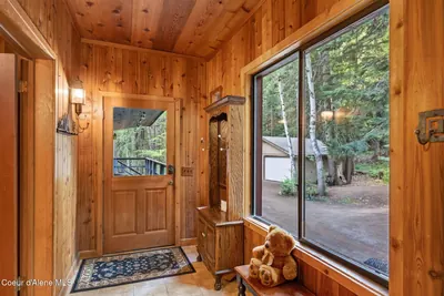 Property 26-9279 - Photo 2