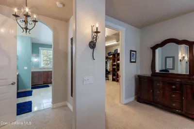 Property 26-1812 - Photo 32