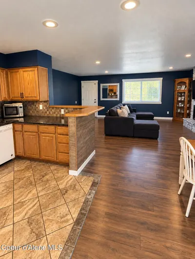 Property 26-9739 - Photo 5