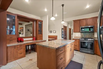 Property 26-10299 - Photo 21