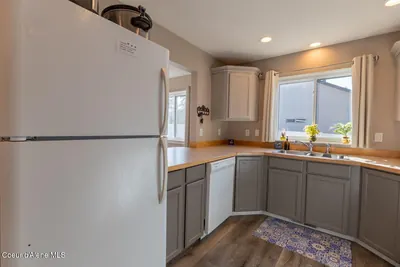 Property 26-10483 - Photo 13