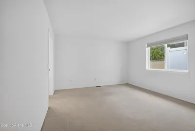 Property 26-1875 - Photo 19