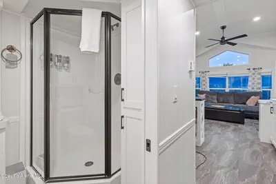 Property 26-6108 - Photo 11