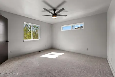 Property 26-9919 - Photo 25
