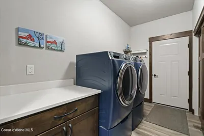 Property 26-10108 - Photo 43