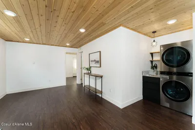 Property 26-8435 - Photo 26