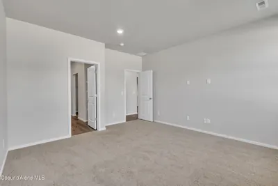 Property 26-8453 - Photo 13