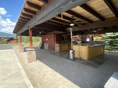 Property 26-10238 - Photo 1