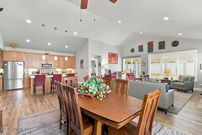 Property 26-9976 - Photo 15