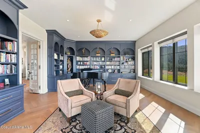 Property 26-9864 - Photo 52