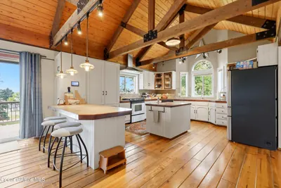 Property 26-7143 - Photo 6