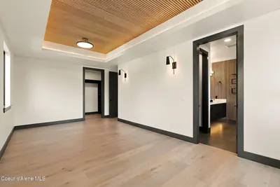 Property 26-10335 - Photo 29
