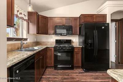 Property 26-9090 - Photo 21