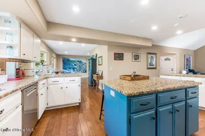 Property 26-9575 - Photo 6