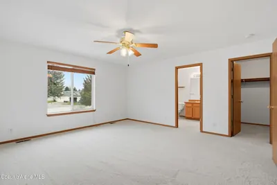 Property 26-10086 - Photo 19