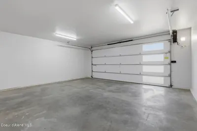 Property 25-10000 - Photo 28