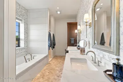 Property 26-9864 - Photo 78