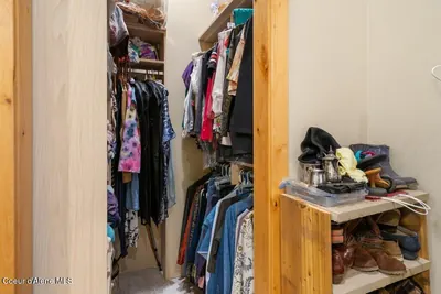 Property 26-9915 - Photo 33