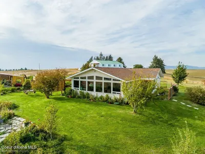 Property 26-4664 - Photo 69