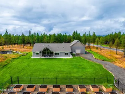 Property 26-9222 - Photo 56