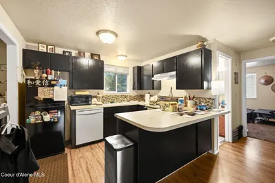 Property 26-9886 - Photo 12