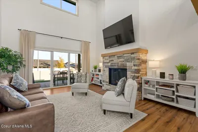 Property 26-10334 - Photo 6
