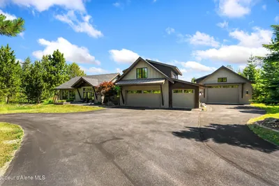 Property 26-8945 - Photo 3