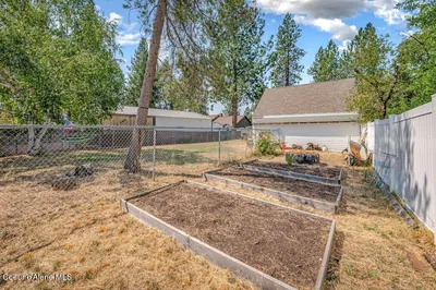 Property 26-8605 - Photo 47