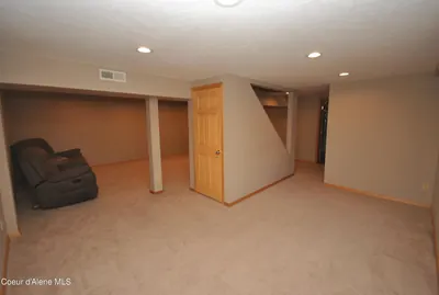 Property 26-10572 - Photo 29
