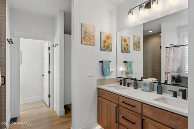 Property 26-9046 - Photo 31