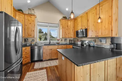 Property 26-9350 - Photo 8
