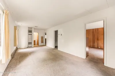 Property 26-8904 - Photo 10