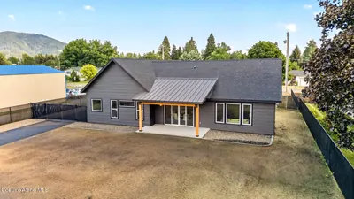 Property 26-7423 - Photo 71