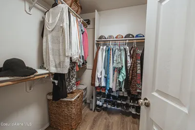 Property 26-7909 - Photo 23