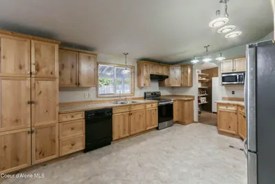 Property 26-10456 - Photo 1