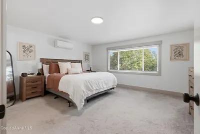 Property 26-7633 - Photo 60