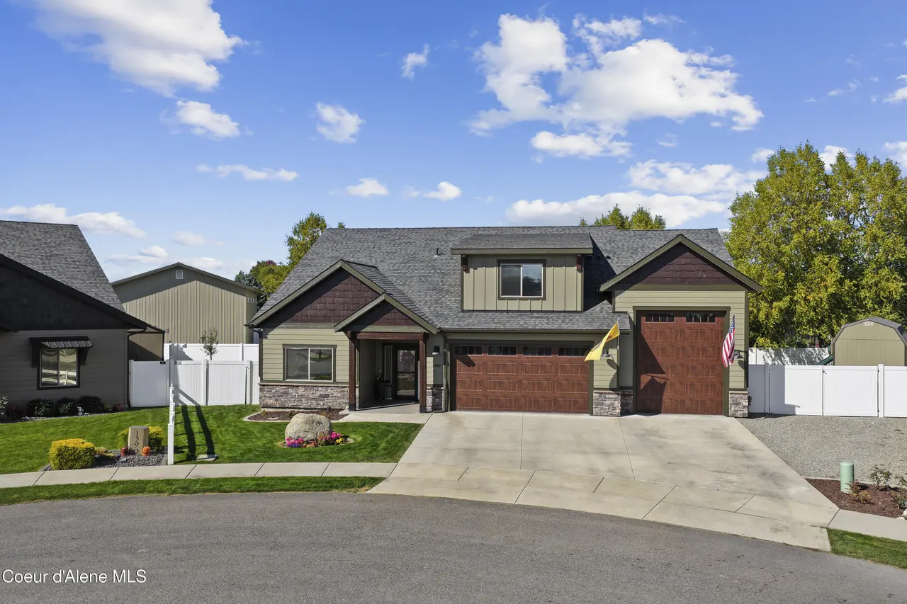 Property 26-9898 - Photo 1