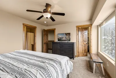 Property 26-8539 - Photo 26