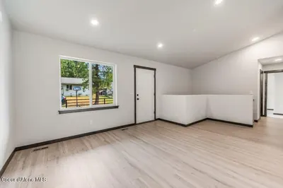 Property 26-7876 - Photo 4