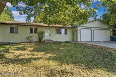 Property 26-10137 - Photo 1