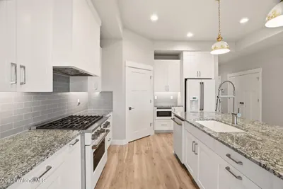 Property 26-6728 - Photo 15