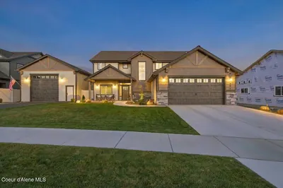 Property 26-10334 - Photo 1