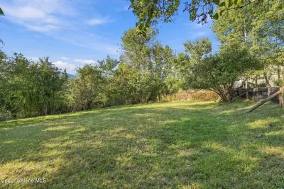 Property 26-9466 - Photo 61