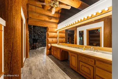 Property 26-7915 - Photo 29