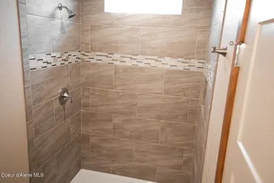 Property 26-7933 - Photo 16