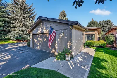 Property 26-9630 - Photo 2