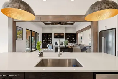 Property 26-8168 - Photo 24